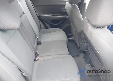 2015 Chevrolet Trax 1Ls z USA, uszkodzony, nr VIN KL7CJKSB9FB182666